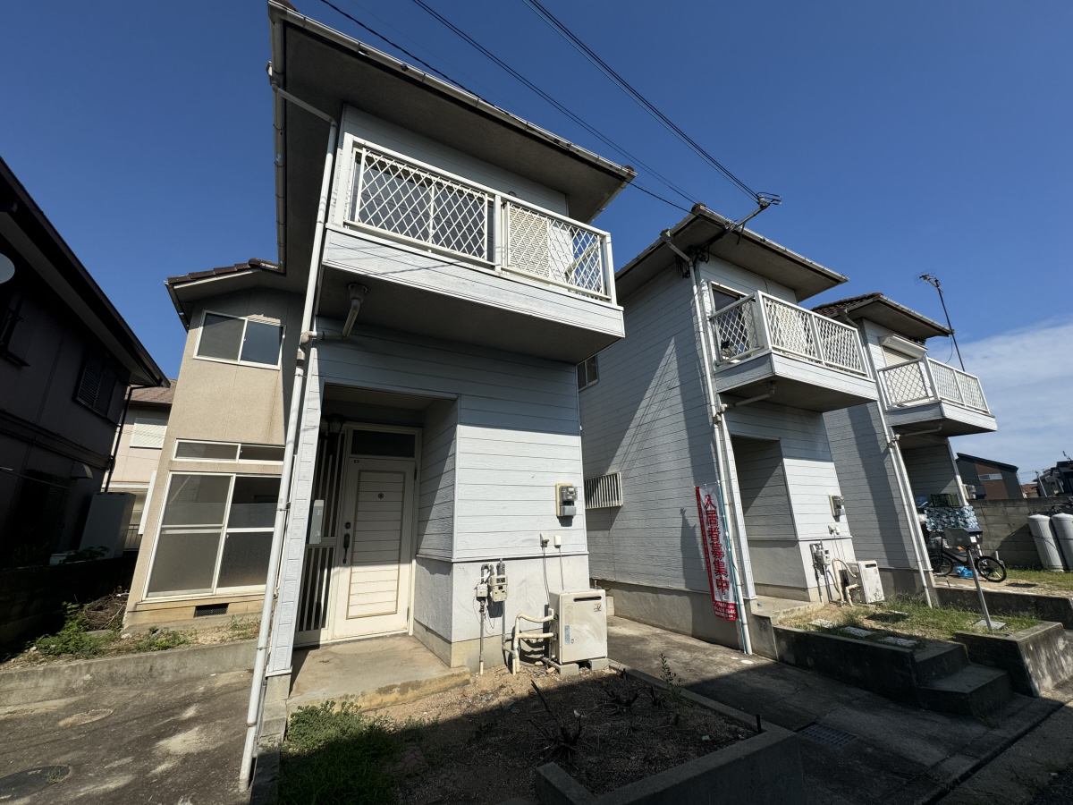 播磨町駅より徒歩7分 築33年10ヶ月 2階建の賃貸物件