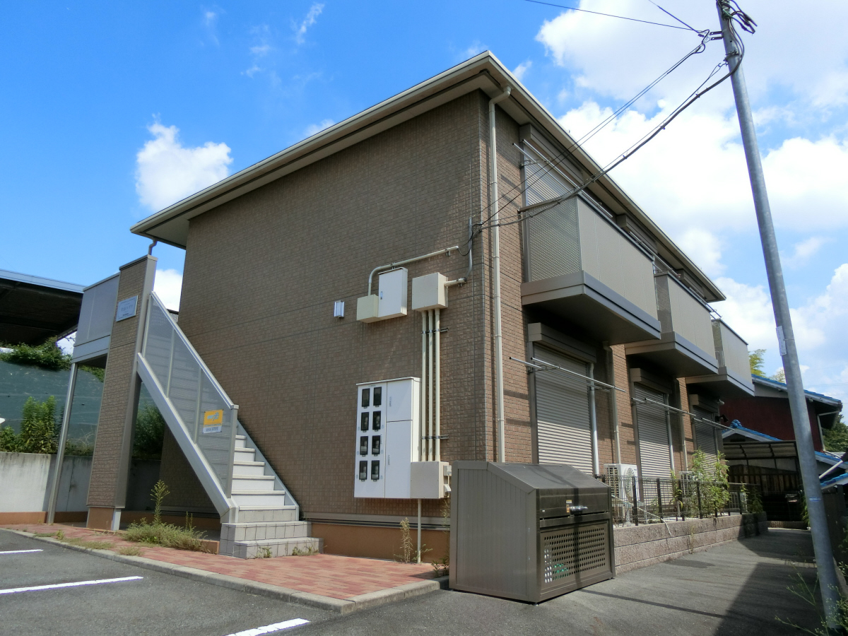 小野駅より徒歩15分 築14年1ヶ月 2階建の賃貸物件