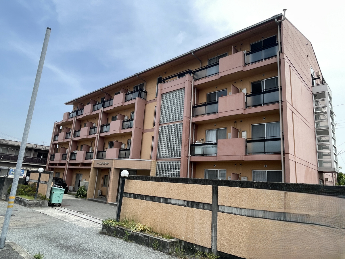 小野駅より徒歩14分 築34年5ヶ月 4階建の賃貸物件