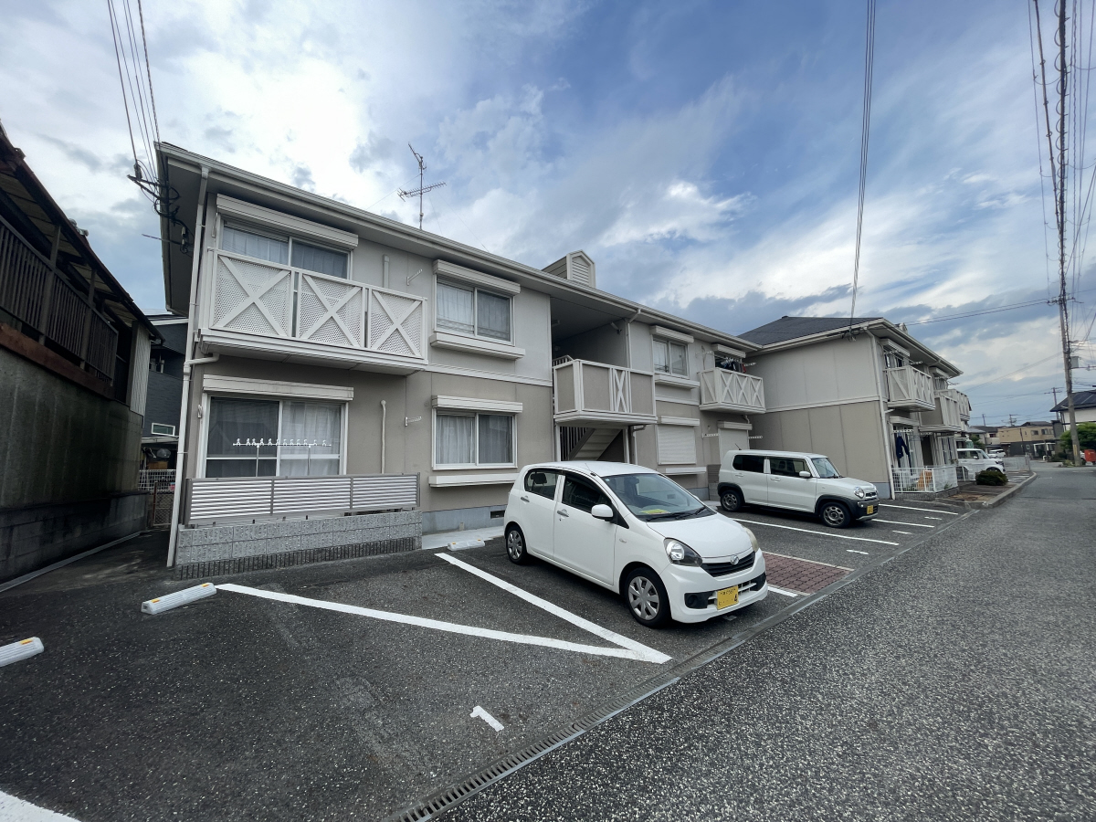 小野駅より徒歩19分 築32年10ヶ月 2階建の賃貸物件