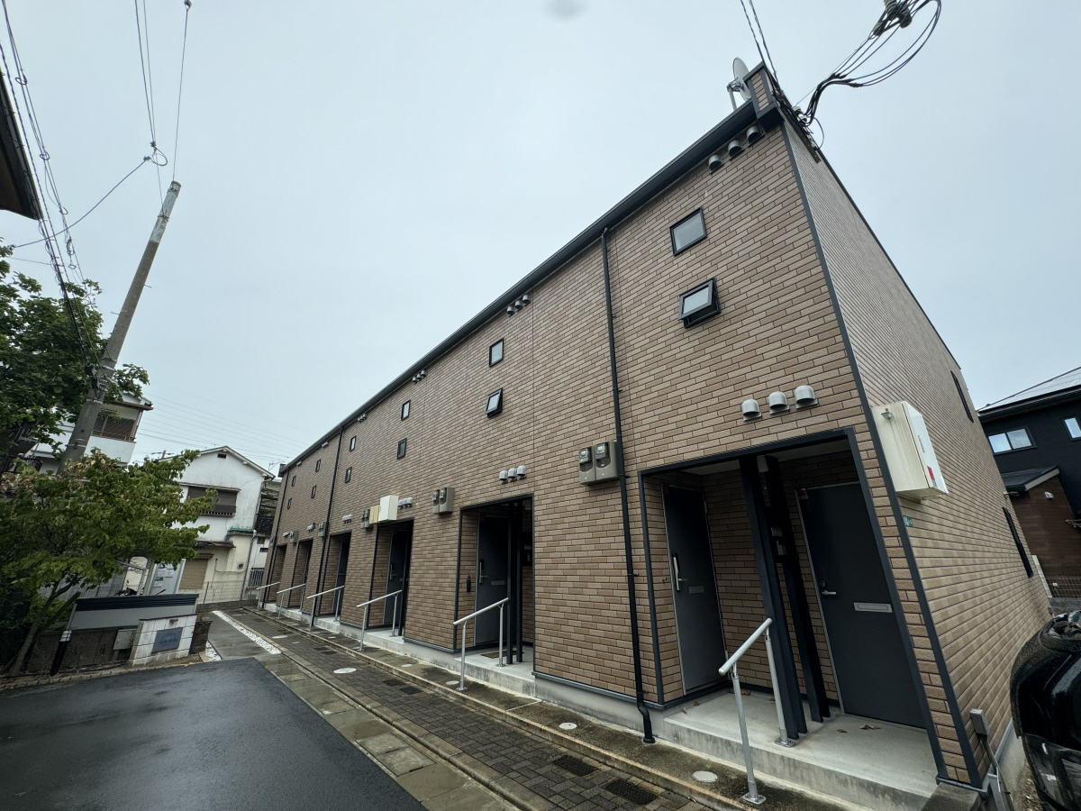 林崎松江海岸駅より徒歩10分 築12年9ヶ月 2階建の賃貸物件