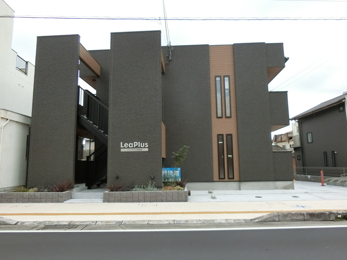 小野駅より徒歩6分 築3年3ヶ月 2階建の賃貸物件