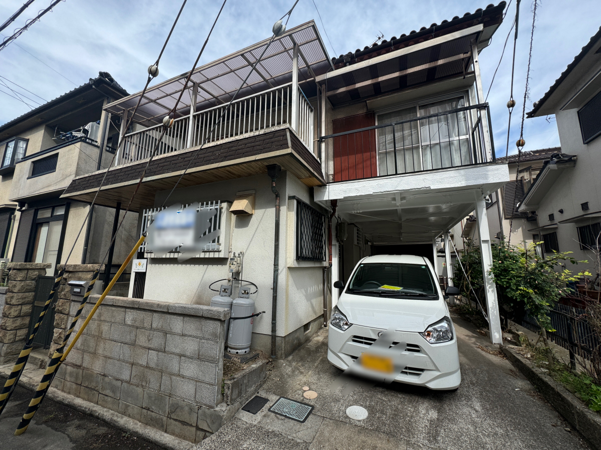 別府駅より徒歩13分 築51年 2階建の賃貸物件