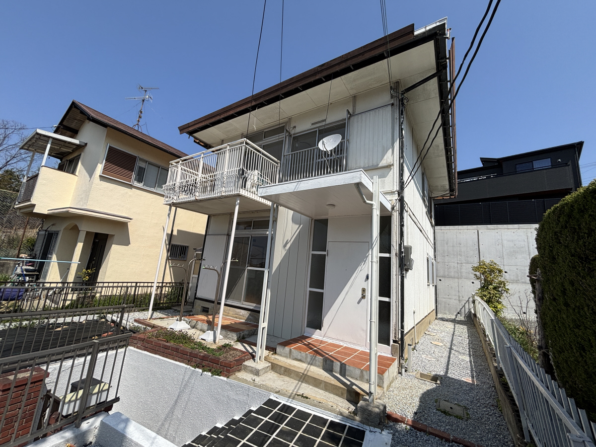 緑が丘駅より徒歩9分 築49年6ヶ月 2階建の賃貸物件