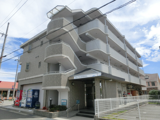 西明石駅より徒歩18分 築26年9ヶ月 4階建の賃貸物件