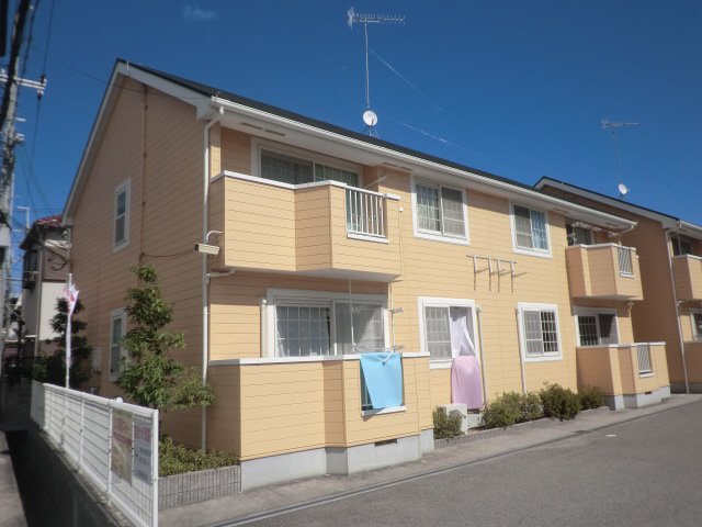 魚住駅より徒歩8分 築25年9ヶ月 2階建の賃貸物件