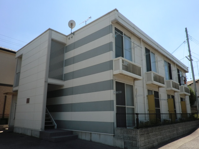 三木駅より徒歩18分 築23年3ヶ月 2階建の賃貸物件