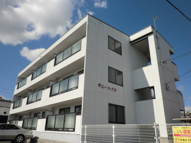 小野駅より徒歩3分 築31年3ヶ月 3階建の賃貸物件