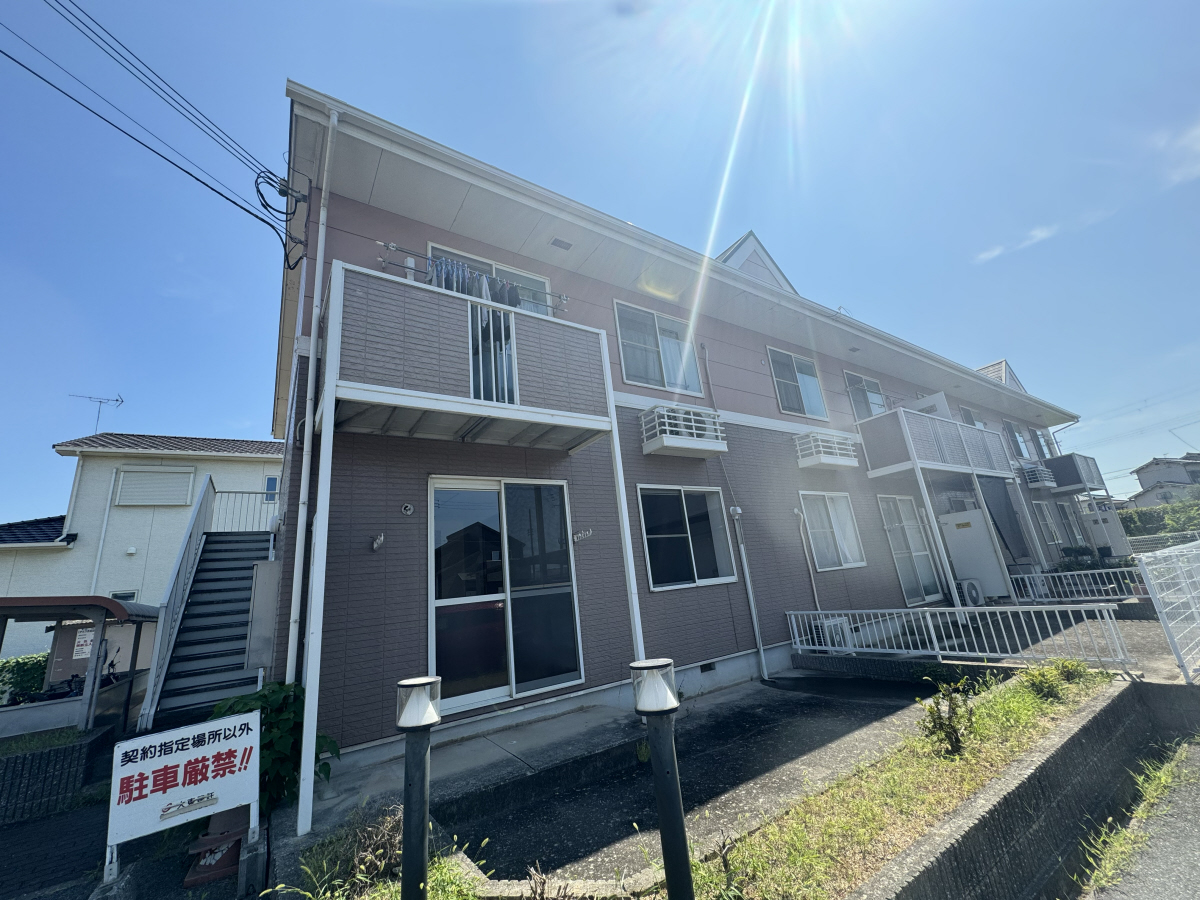 播磨町駅より徒歩15分 築29年8ヶ月 2階建の賃貸物件