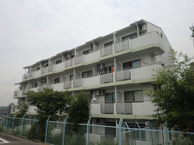 伊川谷駅よりバス14分 徒歩5分 築37年3ヶ月 5階建の賃貸物件
