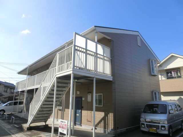 播磨町駅より徒歩18分 築32年2ヶ月 2階建の賃貸物件