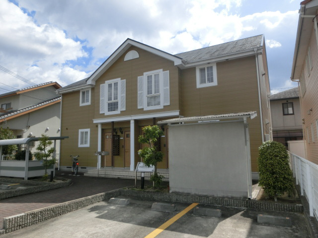 滝野駅より徒歩5分 築29年7ヶ月 2階建の賃貸物件