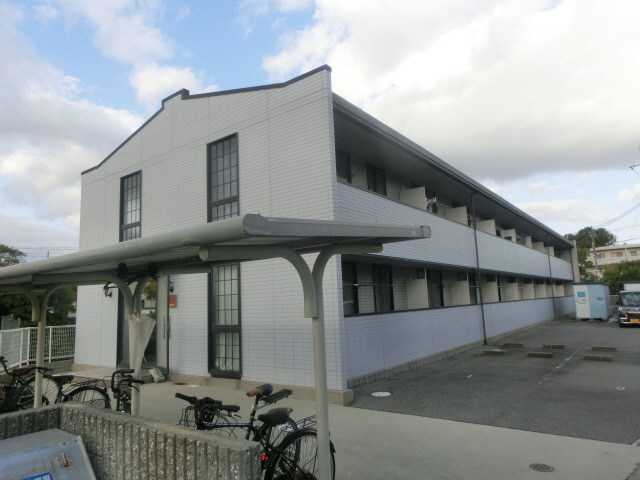 大久保駅よりバス10分 徒歩1分 築28年 2階建の賃貸物件