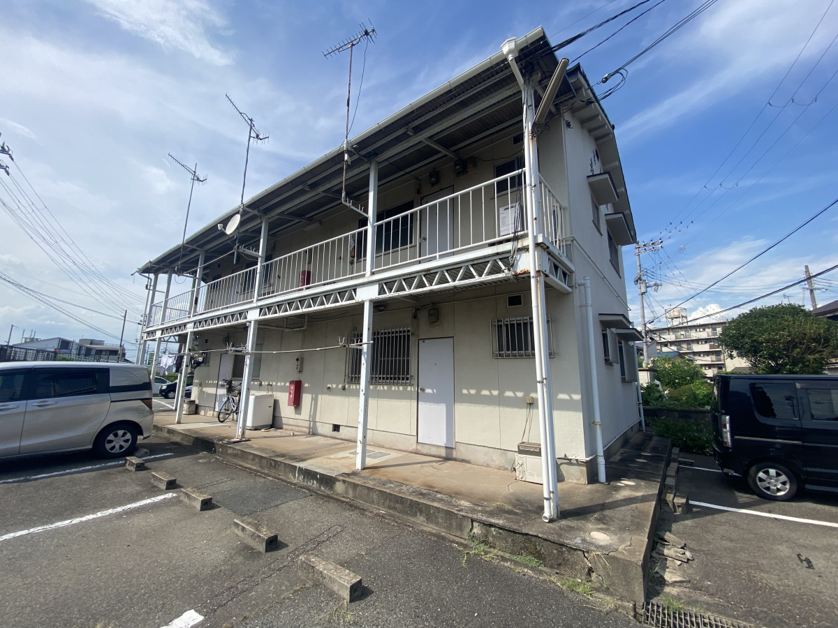 播磨町駅より徒歩9分 築44年2ヶ月 2階建の賃貸物件