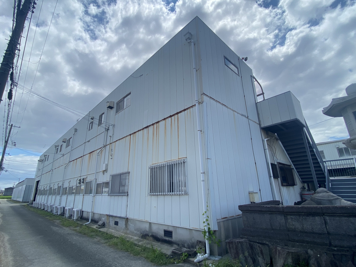 西二見駅より徒歩13分 築36年7ヶ月 2階建の賃貸物件